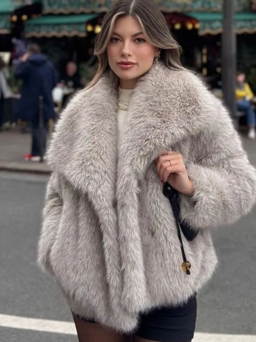 House of Luna | Luxe Plush Winter Coat – Thick Lapel Faux Fur Outwear