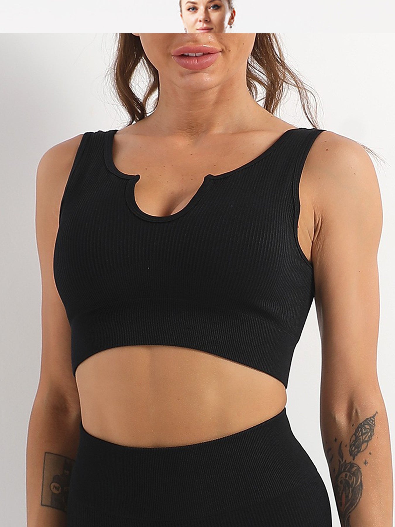 House of Luna | Seamless Sculpt Set – 2-Piece Crop Top & Shorts Activewear