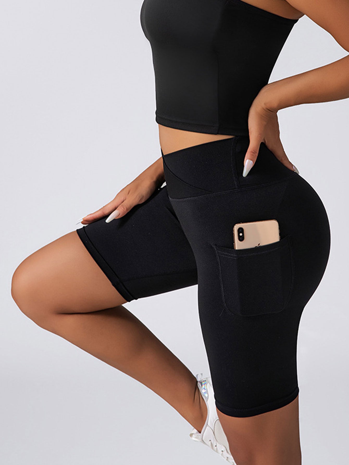House of Luna | Seamless High-Waist Biker Shorts – Tummy Control with Pockets