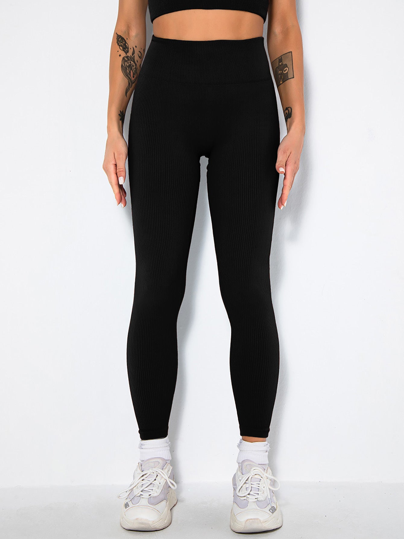 House of Luna | Seamless Sculpt Set – 2-Piece Crop Top & Shorts Activewear