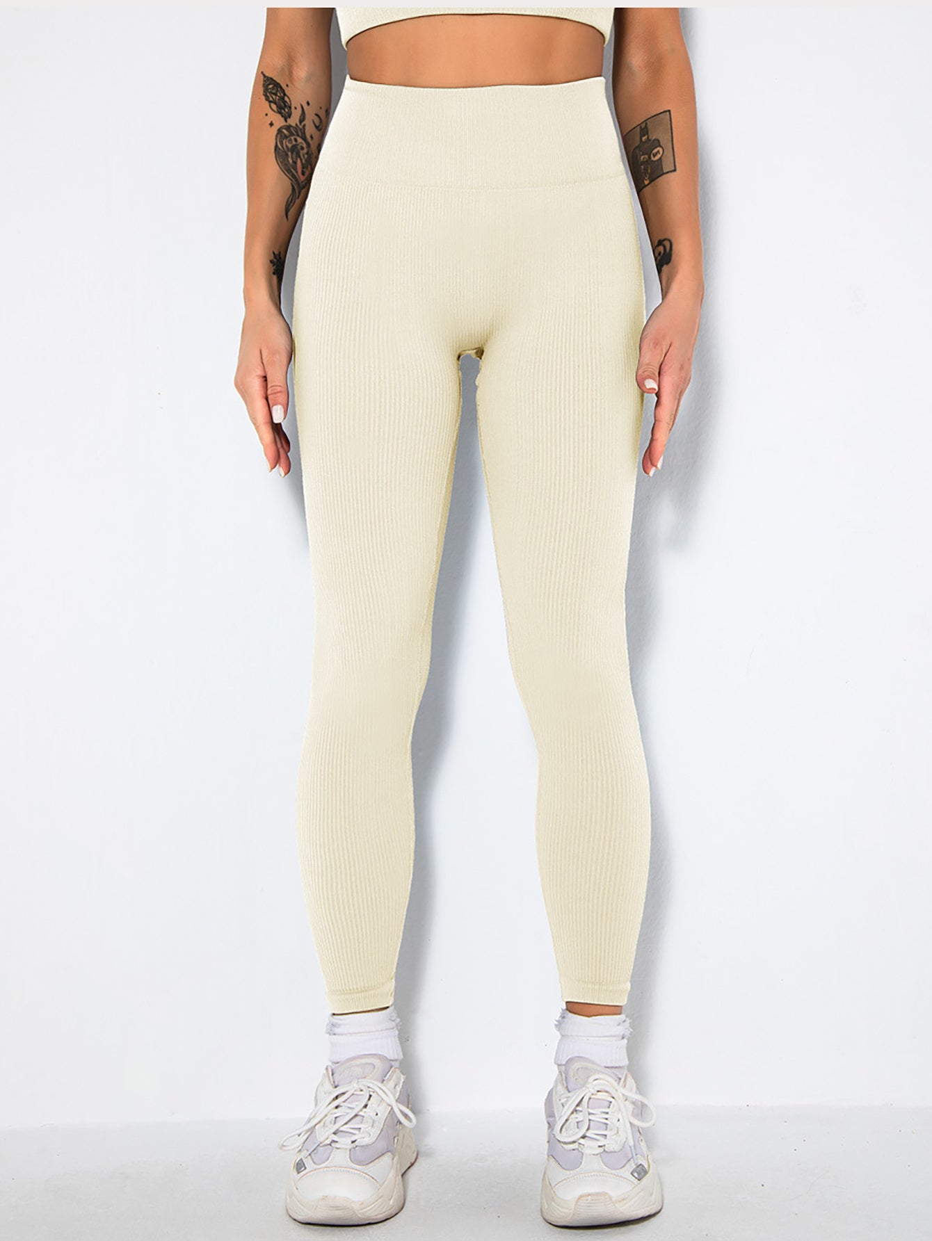 House of Luna | Seamless Sculpt Set – 2-Piece Crop Top & Shorts Activewear