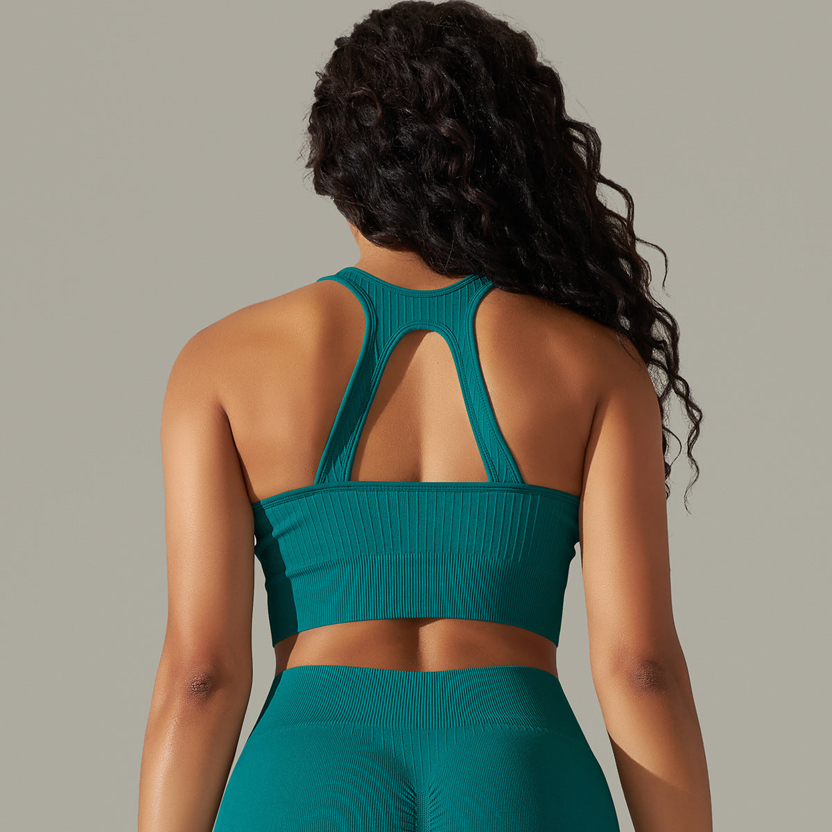 House of Luna | Active Set – Zip-Up Crop Top & High-Waisted Shorts