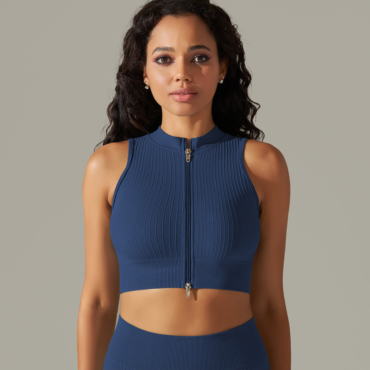 House of Luna | Active Set – Zip-Up Crop Top & High-Waisted Shorts