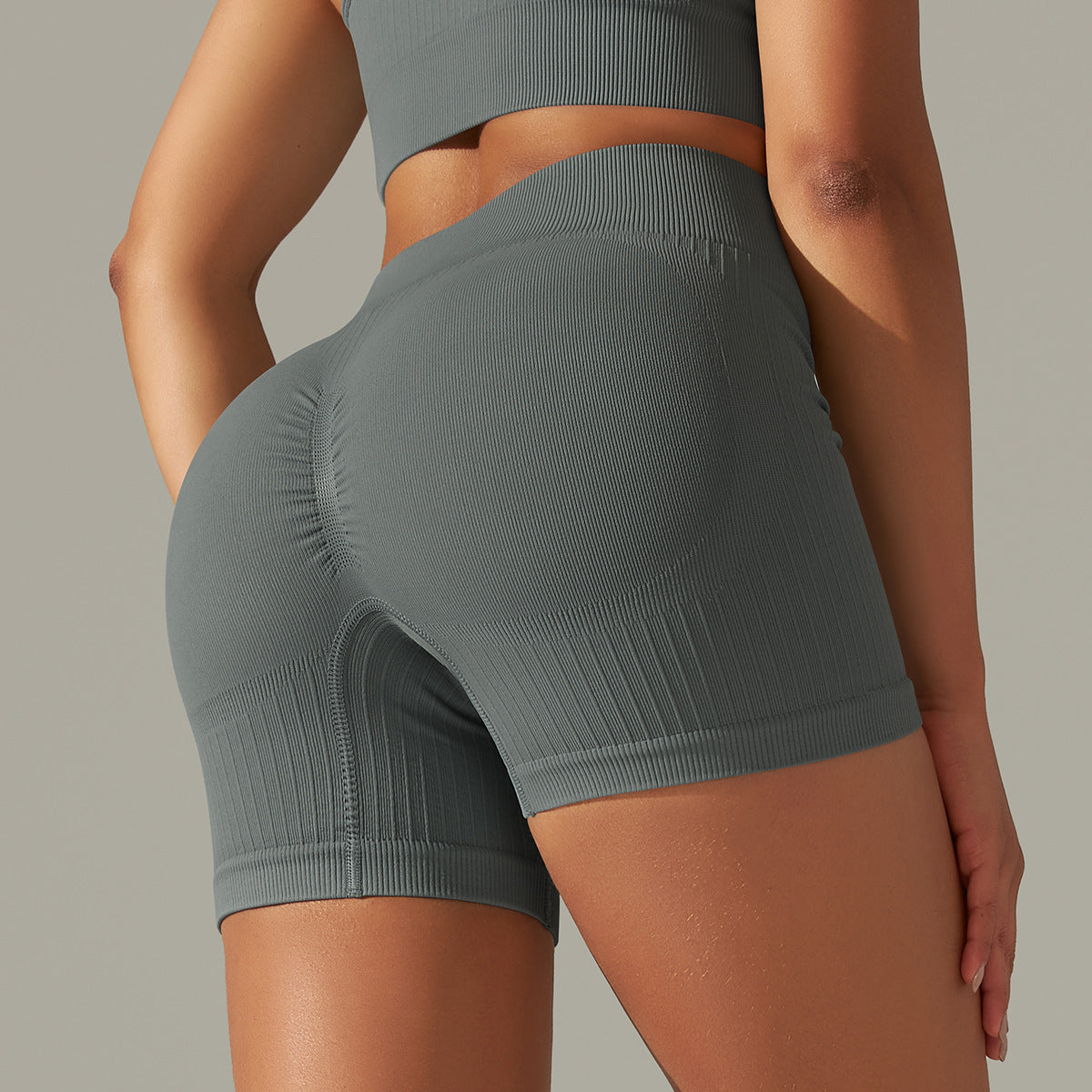 House of Luna | Active Set – Zip-Up Crop Top & High-Waisted Shorts