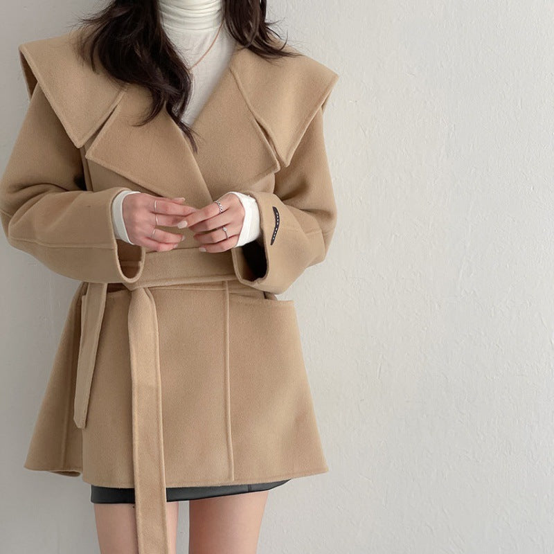 House of Luna | The Vienna Pleated Trench Mini Coat