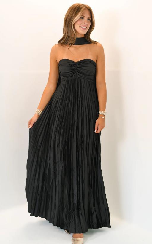 House of Luna | Seraphina Pleated Maxi – Satin Elegance